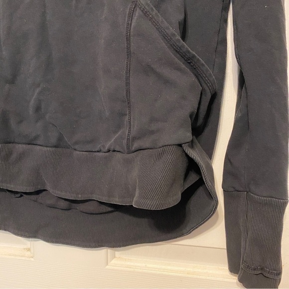 Athletha pullover black sweater size small - Picture 6 of 9